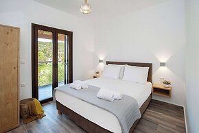 Villa Socrates Gardeno Luxury Sea View Pool Escape