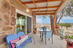 3 Mi to Dtwn: Wichita Falls Gem w/ Private Sauna!