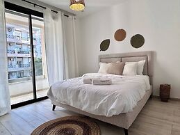 Malachite Elegance & Comfort in Sidi Daoud