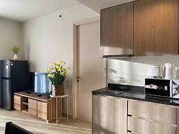 High Floor Sea View 2 Bed Room