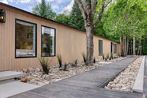 Rockway Motel