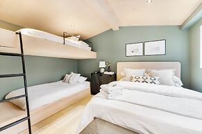 Rockway Motel