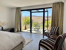 Laho Lodge