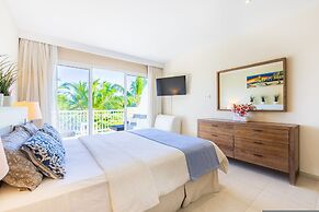 Iberostate 2BR Condo - Terrace Lake Golf Views