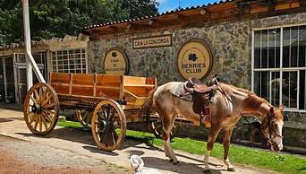 Hotel Frutos del Bosque