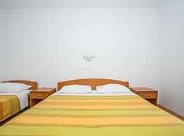 Apartments Macolić Rab