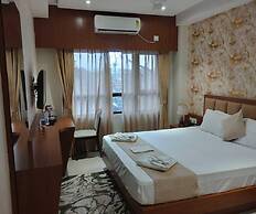 Palette Hotel Smriti Premium 3