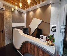 Palette Hotel Smriti Premium 3