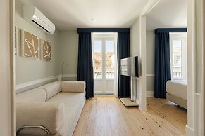 Esqina Apartments