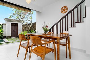 Kubu Kecubung Villa
