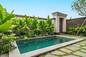 Kubu Kecubung Villa