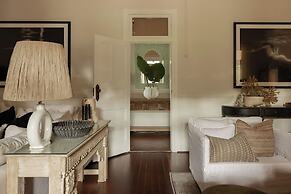 Hinterland House