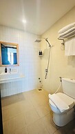 Emily Beach Hotel & Apartment