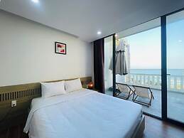 Emily Beach Hotel & Apartment