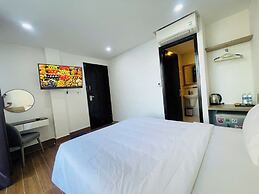 Emily Beach Hotel & Apartment