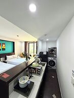 Emily Beach Hotel & Apartment