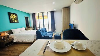 Emily Beach Hotel & Apartment