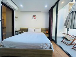 Emily Beach Hotel & Apartment