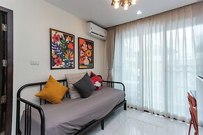 1BR Poolside Fisherman Village C272