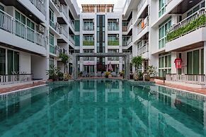 1BR Poolside Fisherman Village C272