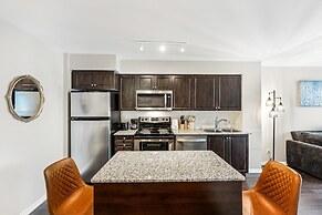 Modern Waterfront Stay