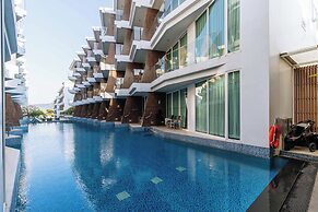 Beachfront Stay Walk to Beach C273