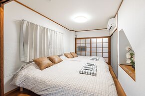 Iriya 101 Family Apartment Max 6