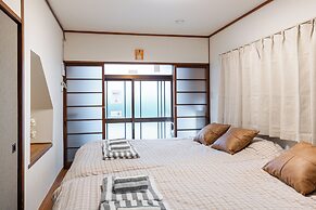 Iriya 101 Family Apartment Max 6