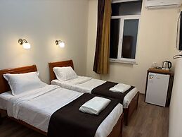 Nana Grand Hotel