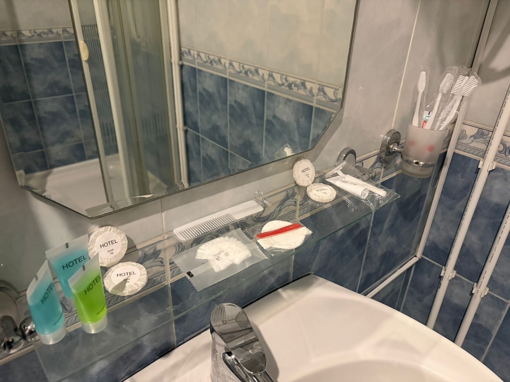 Nana Grand Hotel