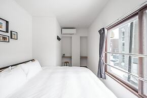 E-US SAKAEDORI HOUSE