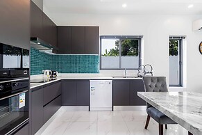 3BR Pool Villa with Bathtub  V294