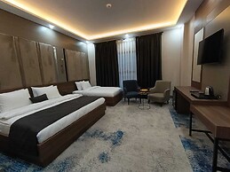 BY TASHAN GARDEN OTEL