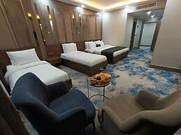 BY TASHAN GARDEN OTEL
