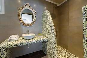 family love suites