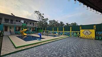 Alpas mountain pool resort