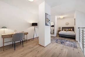 Hillside Living Vienna