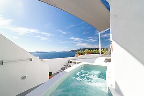 Santo Blue Horizon - The Blue Domes View