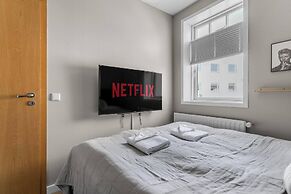 Nice two Bedroom, Downtown Apartment With Balcony