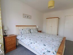 11 Peasholm Avenue