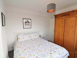 11 Peasholm Avenue