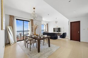 Fully Upgraded 2BR Direct Beach Access
