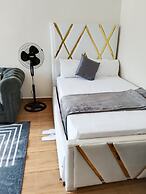 Chi Suites