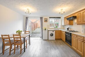 Host and Stay - The Rowton