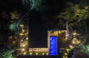 Villa GA A Luxury 3BR With Sauna and Pool