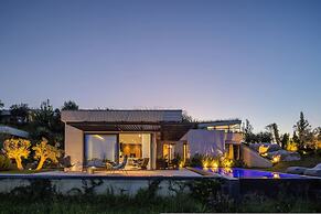 Villa GA A Luxury 3BR With Sauna and Pool
