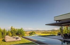 Villa GA A Luxury 3BR With Sauna and Pool