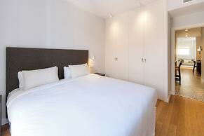 Edmond Vibes Plaza de España Suites
