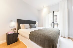 Edmond Vibes Plaza de España Suites