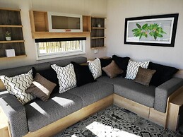 Coed Helen Holiday Park